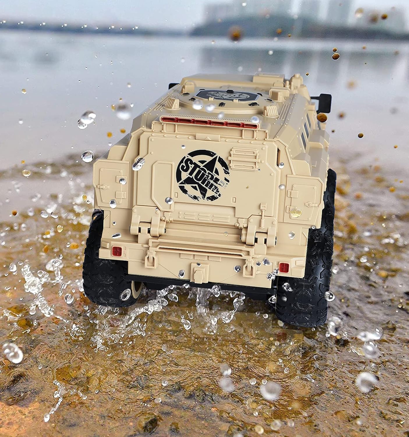 2.4 GHz 6WD RC Military Truck with 2 Batteries M512152