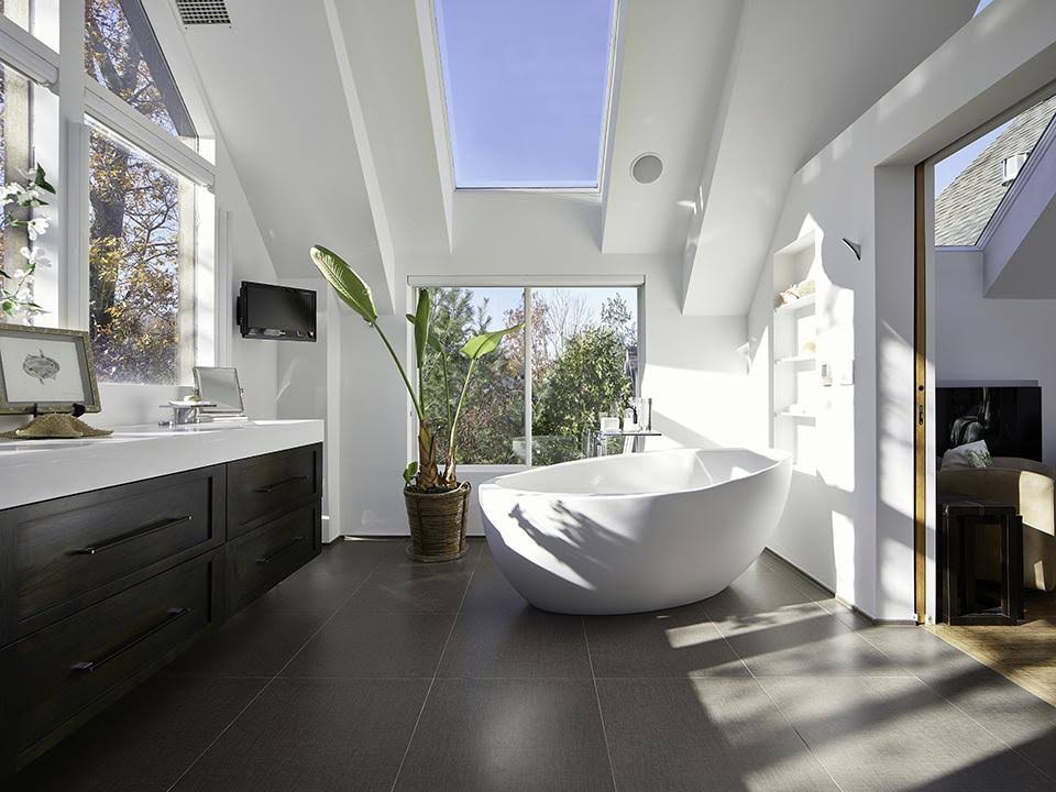 Fixed Deck Mount Skylight with Laminated Low-E3 Glass M472