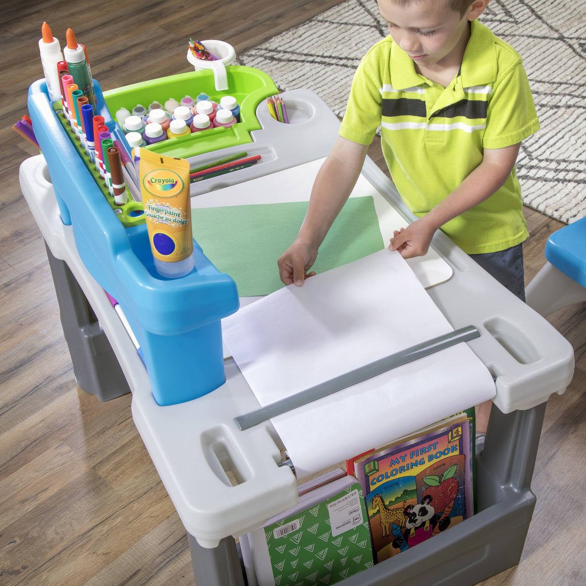Art Desk K836