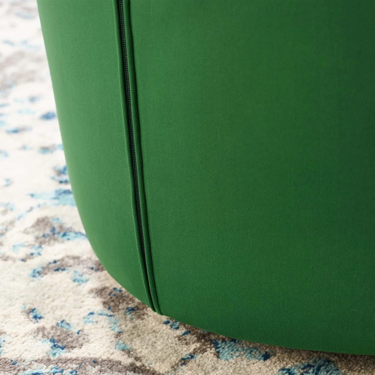 Emerald Tufted Performance Velvet Swivel Armchair H723
