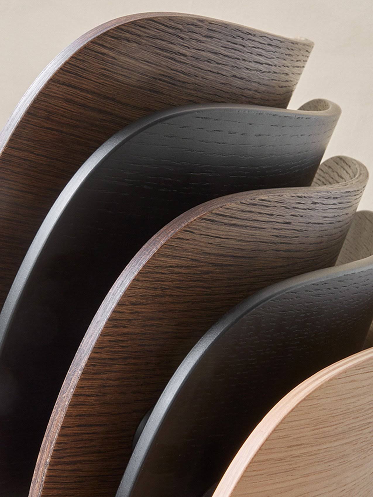Dark Stained Oak Chair Z67377