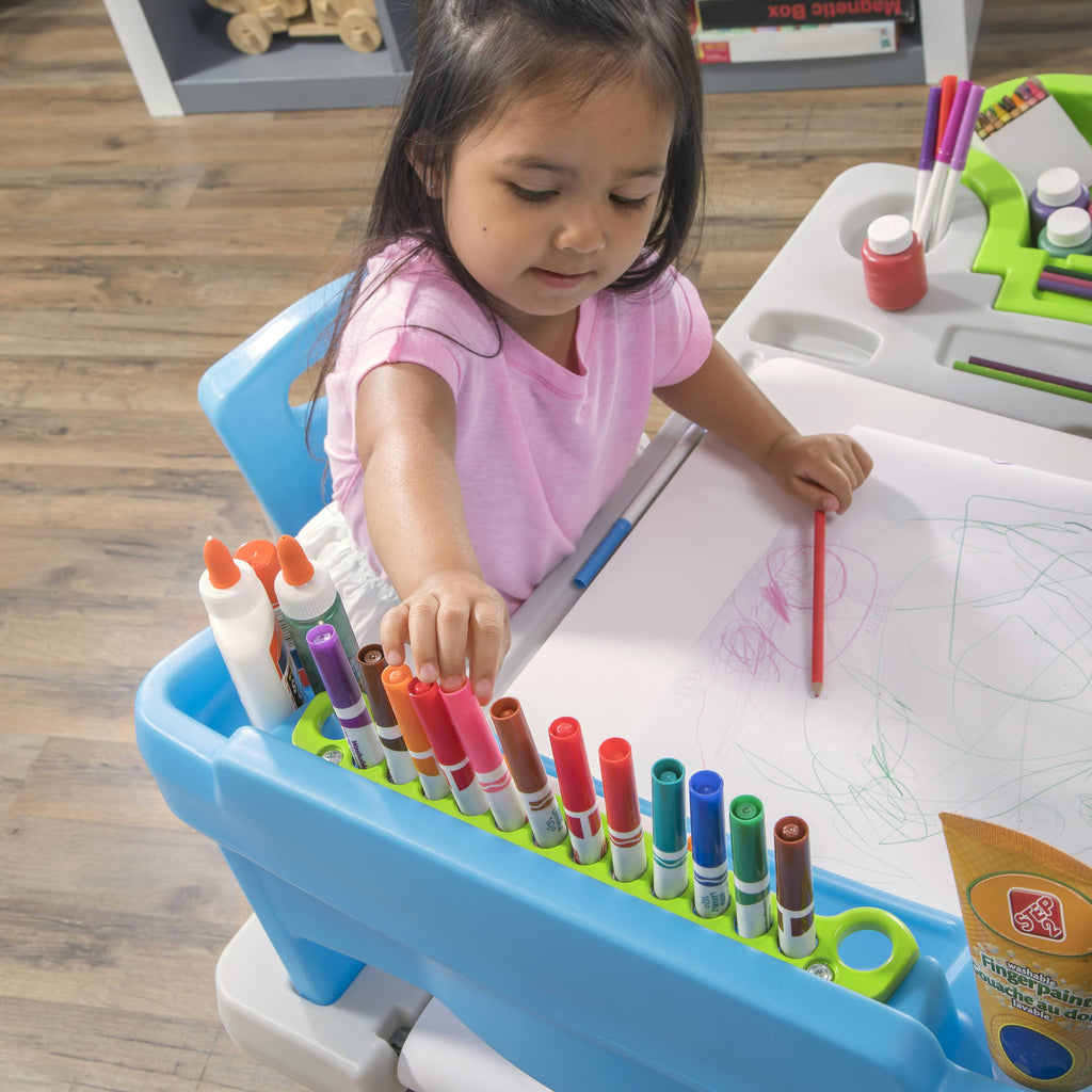 Art Desk K836