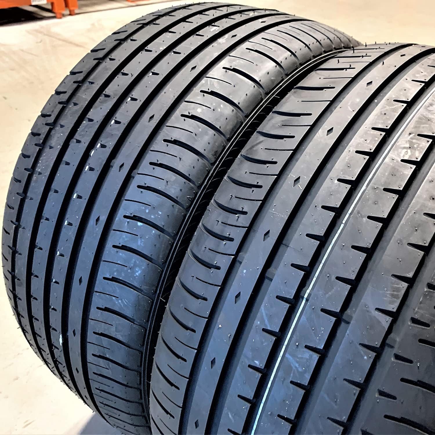 Set of 2 All-Season High Performance Radial Tires 295/30R20 101Y XL BSW O4606