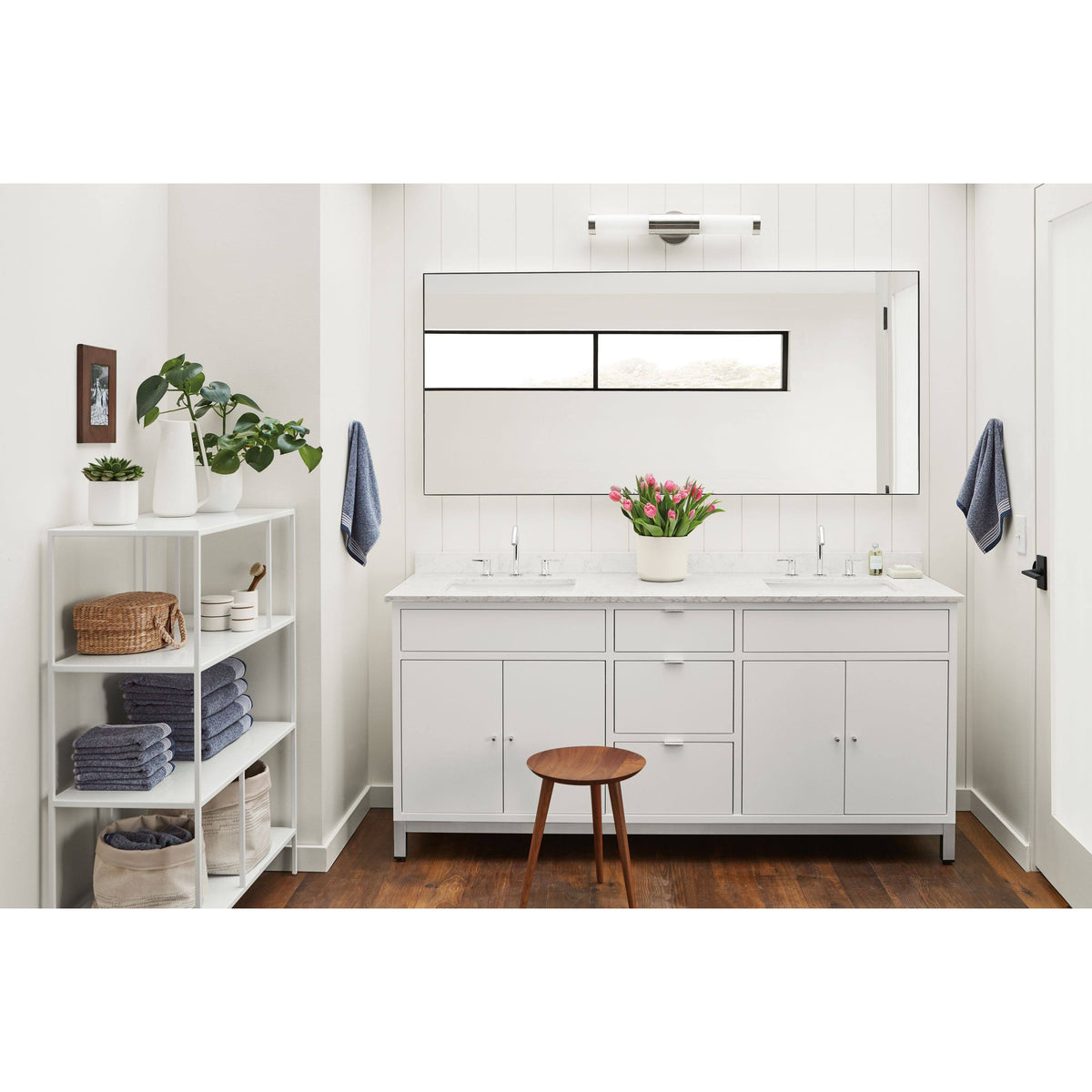 Indigo Bookcase O579