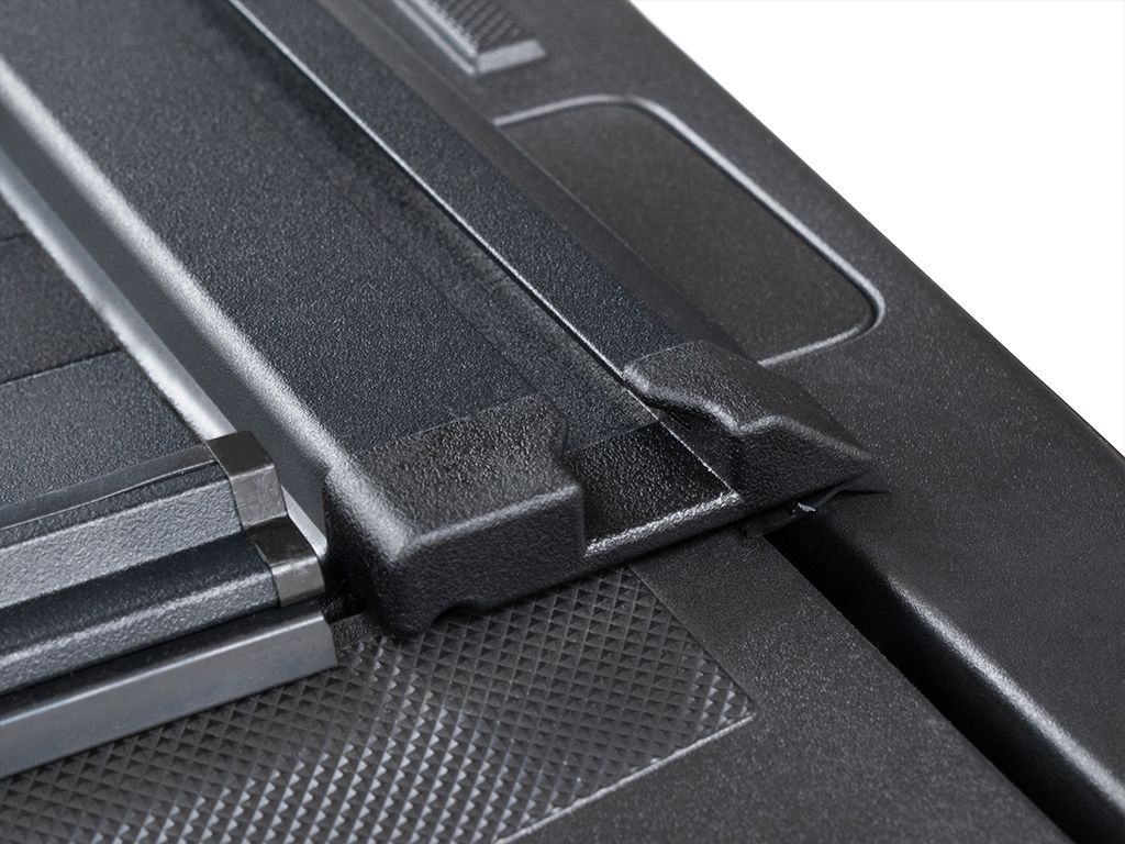 MT Retractable Truck Bed Tonneau Cover A433962