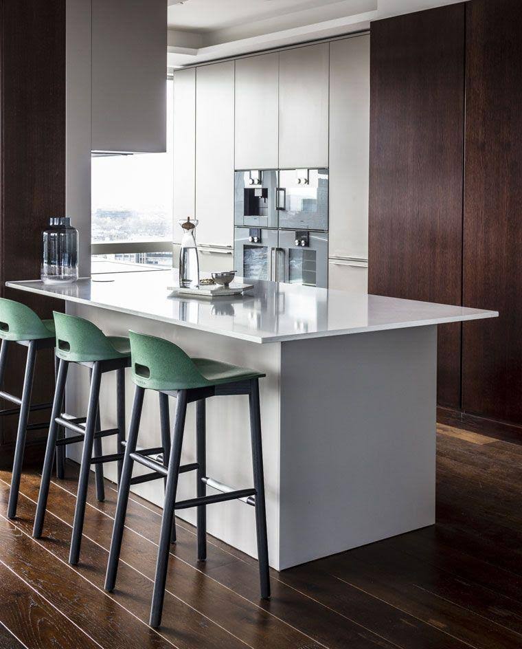 Green Low Back Counter Stool I39725