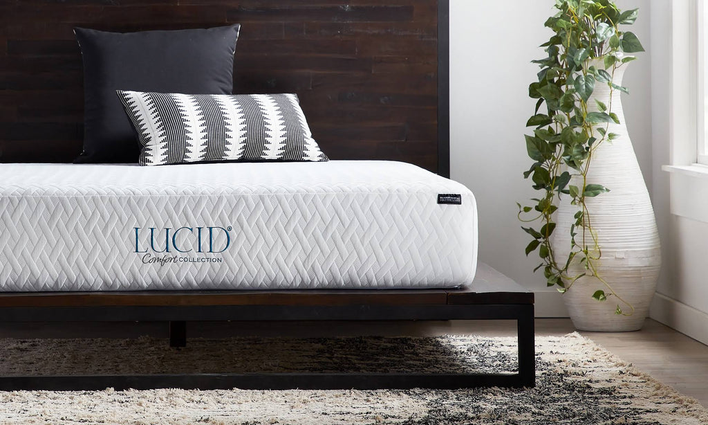 Queen Plush Gel Memory Foam Mattress S58311