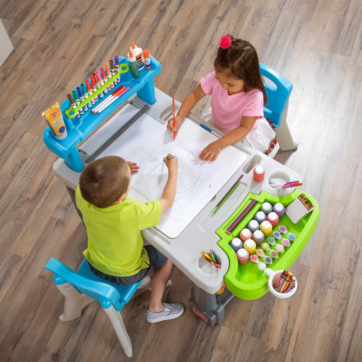 Art Desk K836