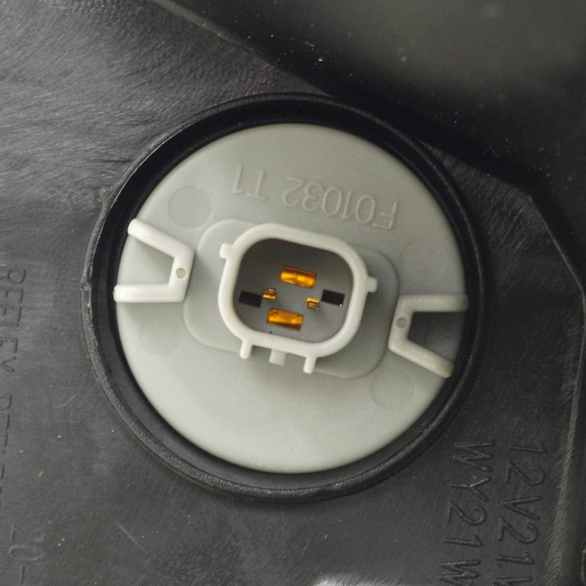Halogen Headlight Assembly Black Interior U177