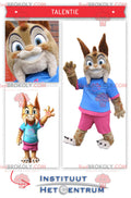 Cute little lynx dressed in pink and blue Y562