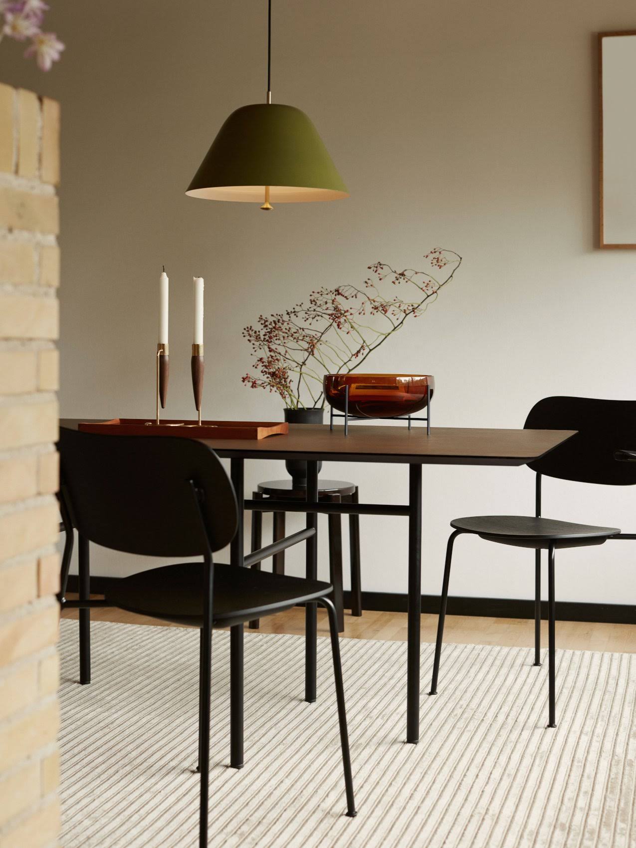 Dark Stained Oak Chair Z67377
